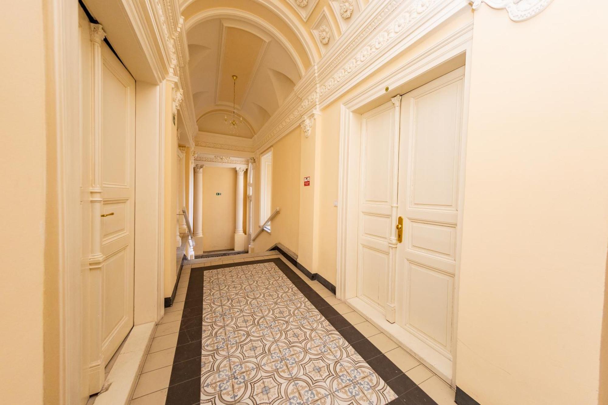 Wenceslas Square Apartment Prague Exterior photo